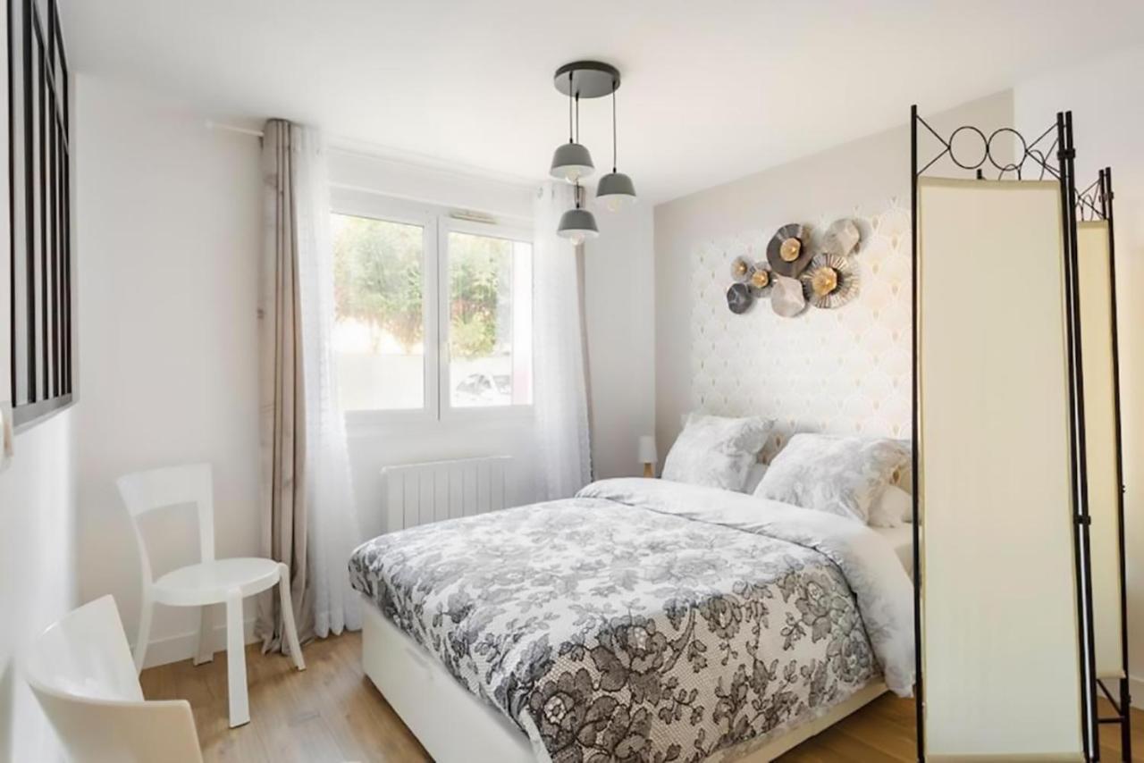 Le Pourpre Apartment Chelles  Luaran gambar